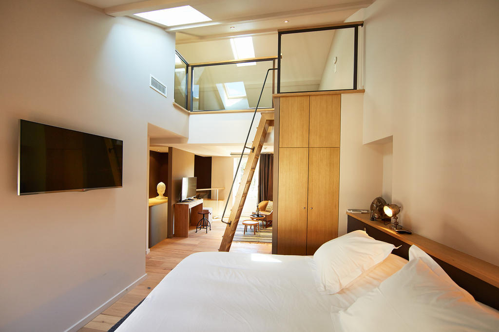 Les Chambres De L'Oustalet, Chambres D'Hotes Et Restaurant Etoile Gigondas Cameră foto