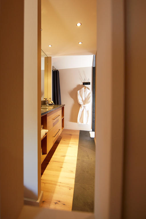 Les Chambres De L'Oustalet, Chambres D'Hotes Et Restaurant Etoile Gigondas Cameră foto