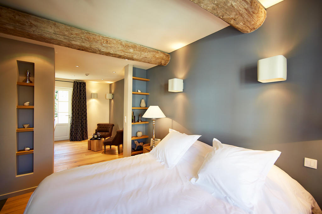 Les Chambres De L'Oustalet, Chambres D'Hotes Et Restaurant Etoile Gigondas Cameră foto